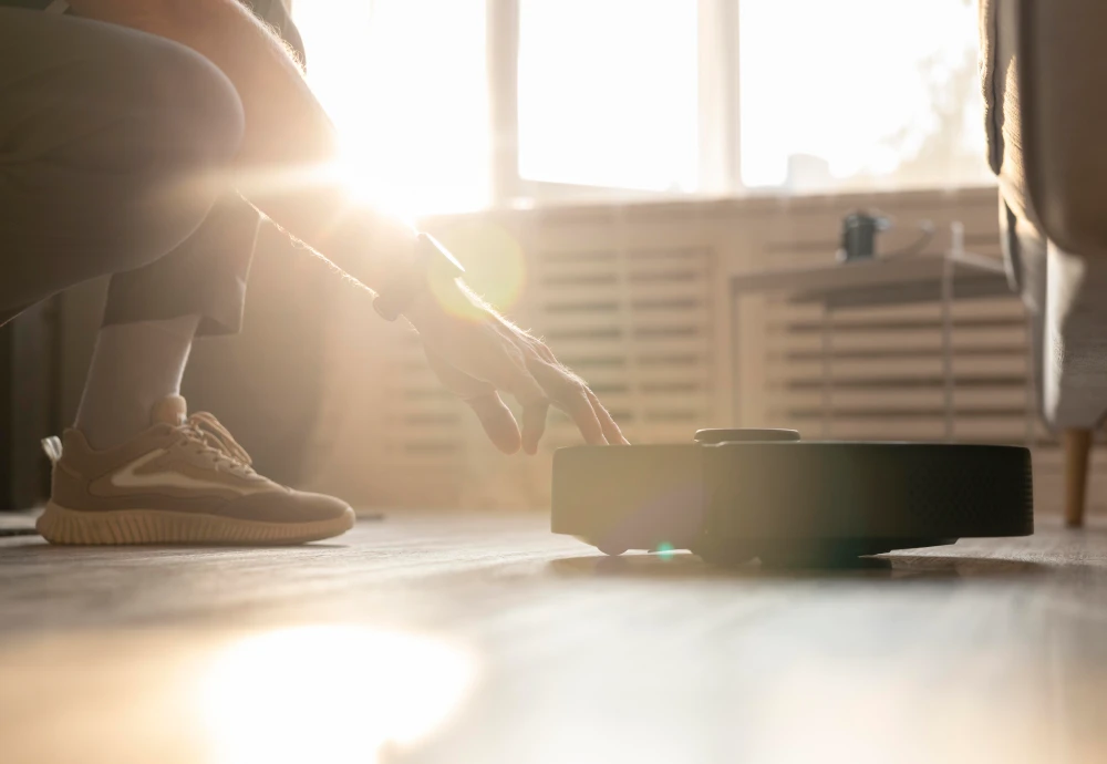 robot vacuum cleaner hardwood floor